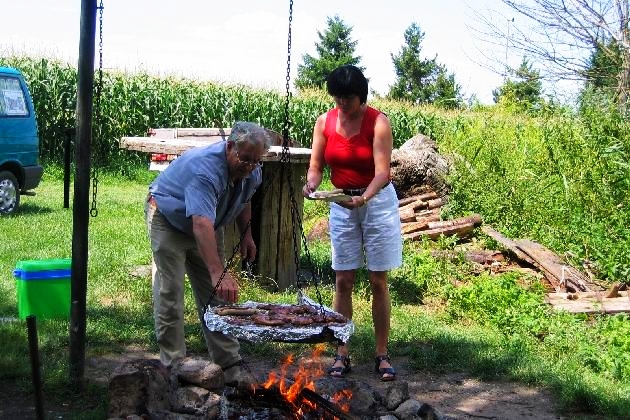 IMG_3886.JPG - Grillen am Fischweiher